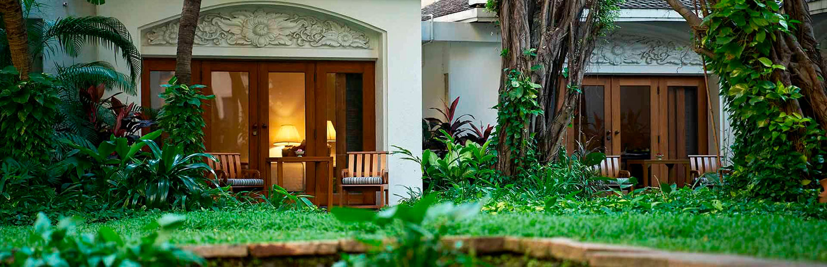 Top Luxury Stays Await in Bangkok 5