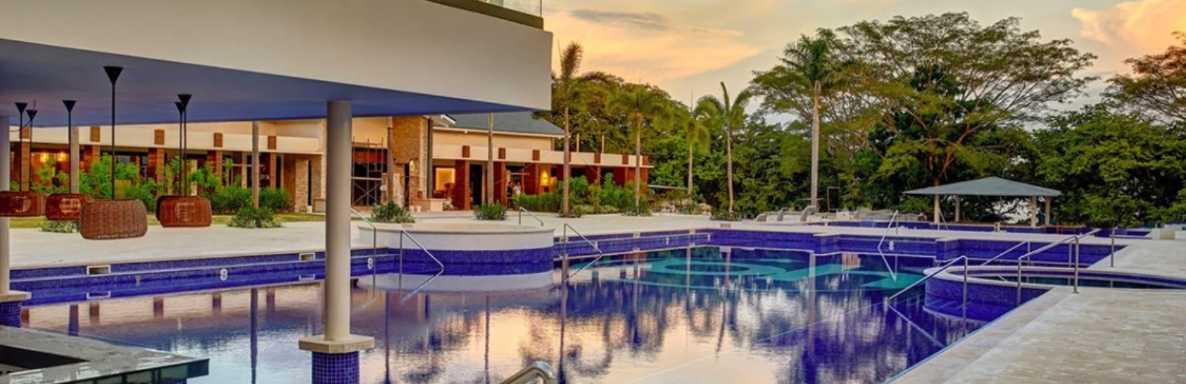 Enjoy Resort Credits at Planet Hollywood with WestJet Vacations 0