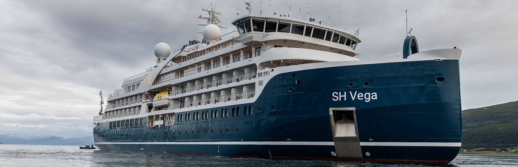Go Beyond with Swan Hellenic 0