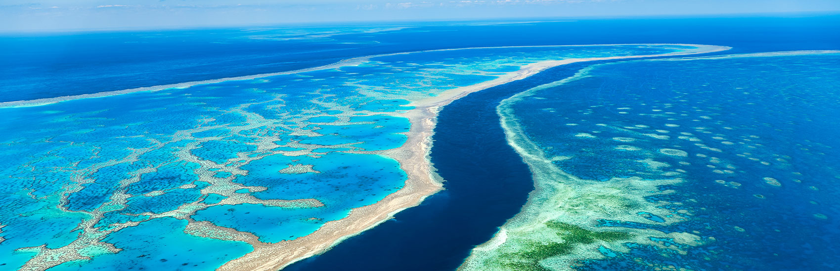 Australia's Ultimate Journey: From the Blue Mountains to the Great Barrier Reef