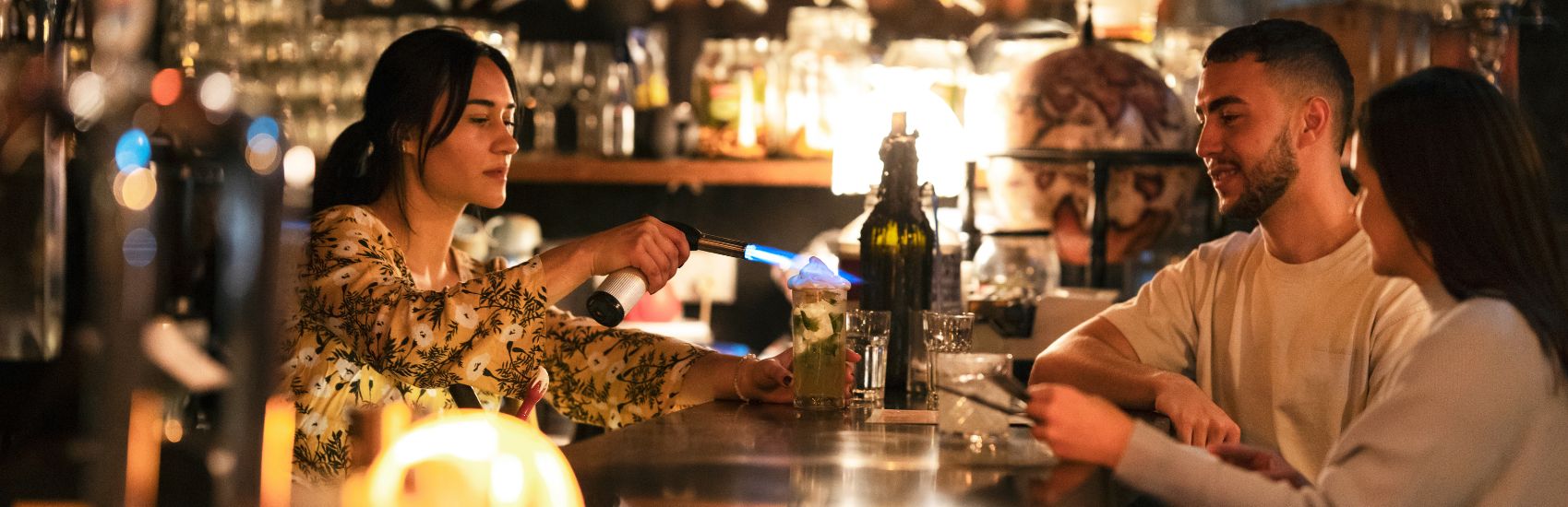 A Taste of Aotearoa New Zealand: Exploring the Country Through Food, Wine, and Local Stories 0