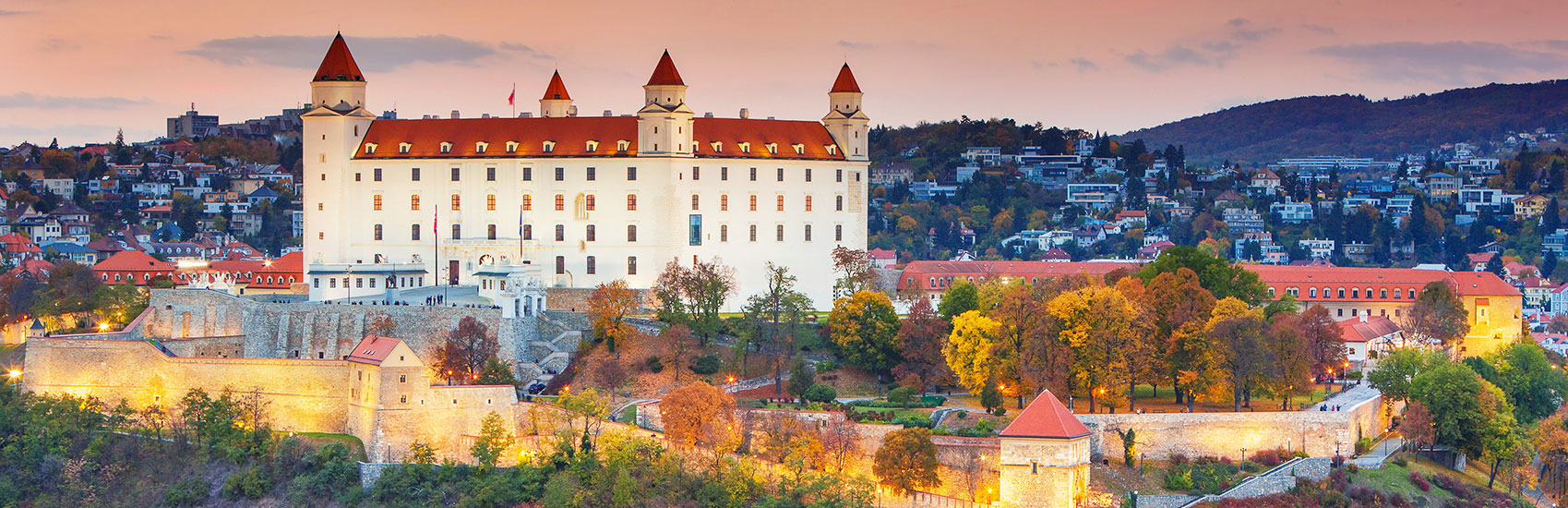 Extend Your Stay with a Complimentary Land Package from AmaWaterways 1