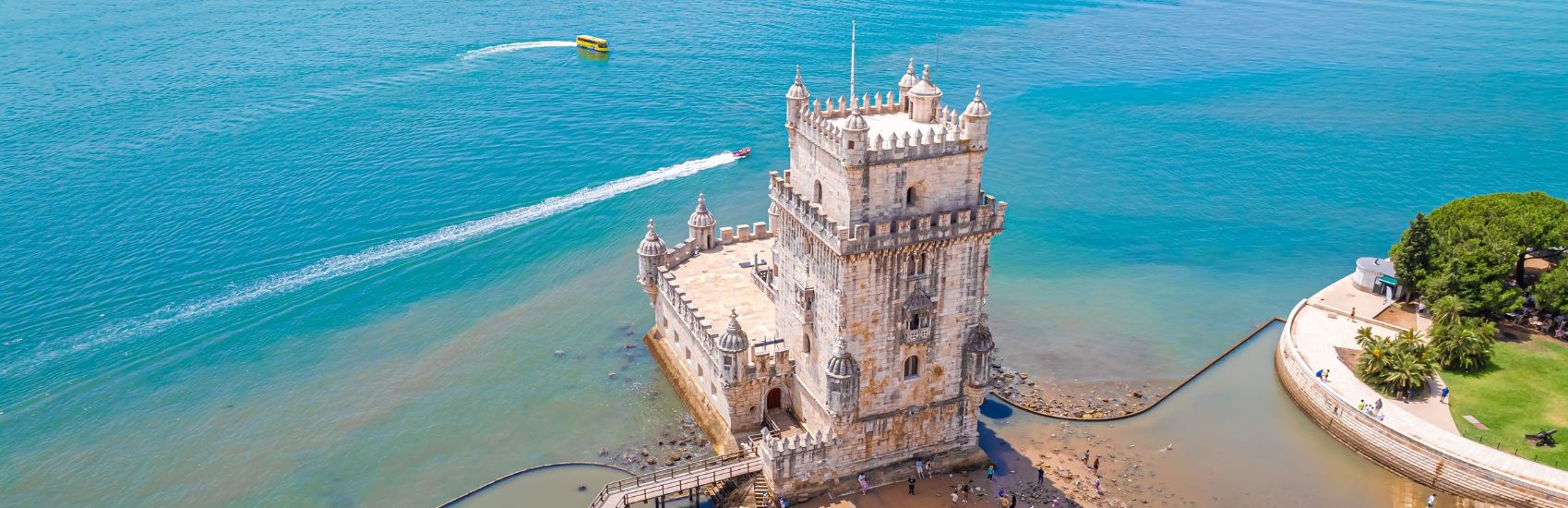 Travel to Portugal with Transat 1